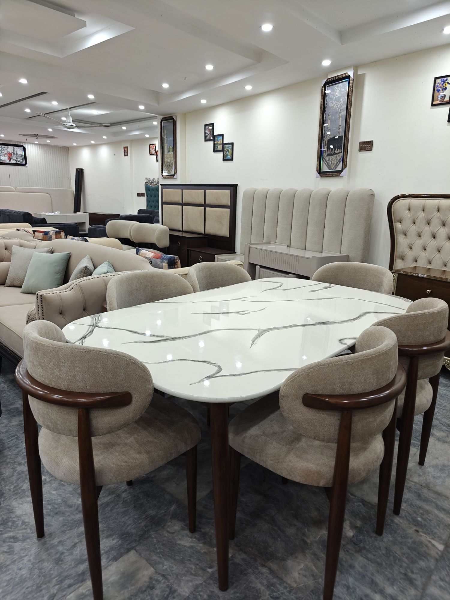 img202510162004547474728596656026014.jpg img202510162004547474728596656026014.jpg